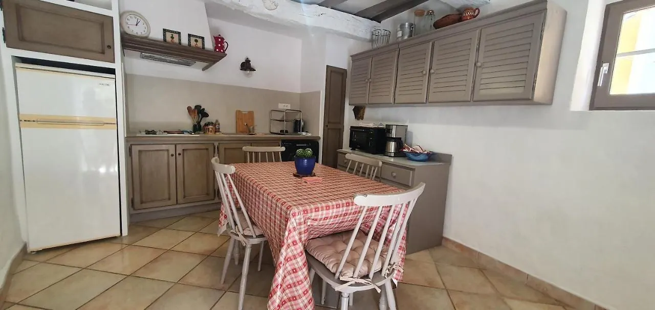 La Carriera, petite maison sud Ventoux, au charme Provençal Bédoin France